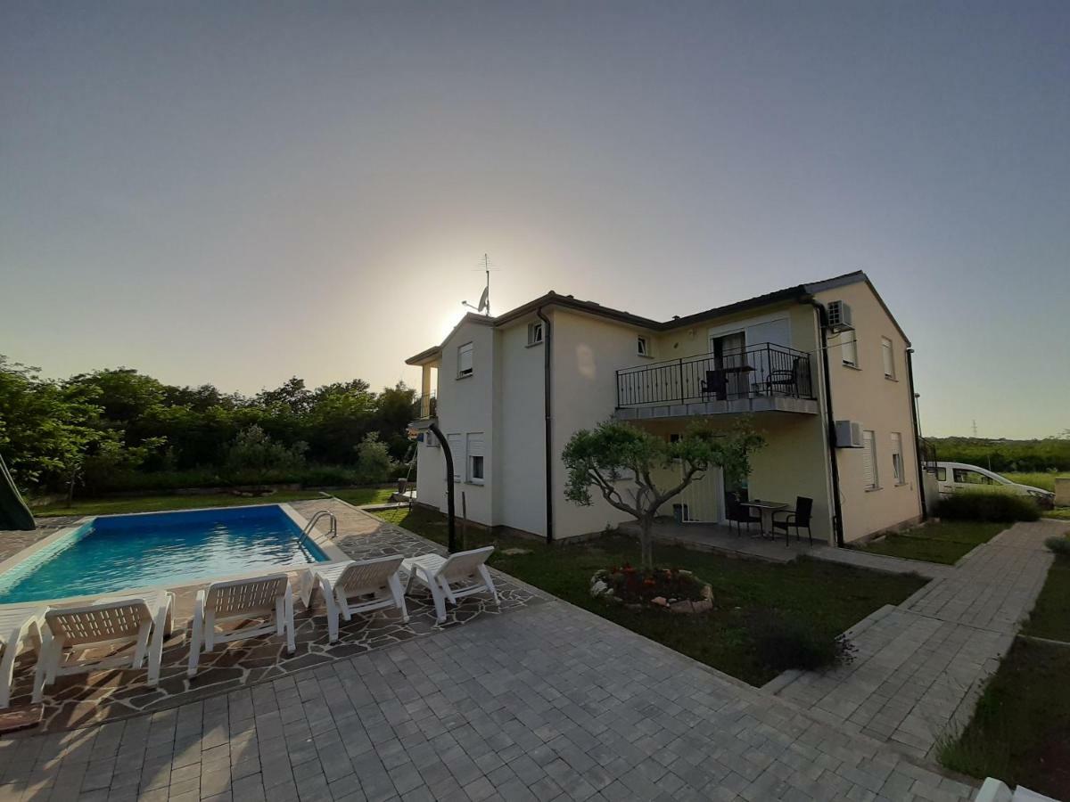 Apartment Adriatic 우마그 외부 사진